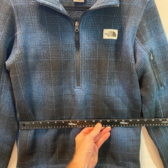 The North Face Men's Blue 1/4 Zip Pullover Sweater Size S - Picture 4 of 5